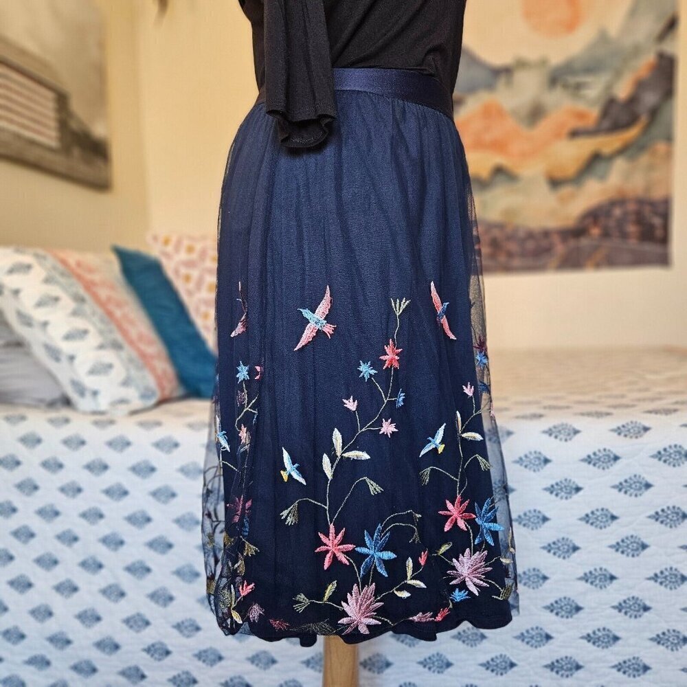 Reserved Navy Embroidered Floral Tulle Midi Skirt S - Picture 9 of 14